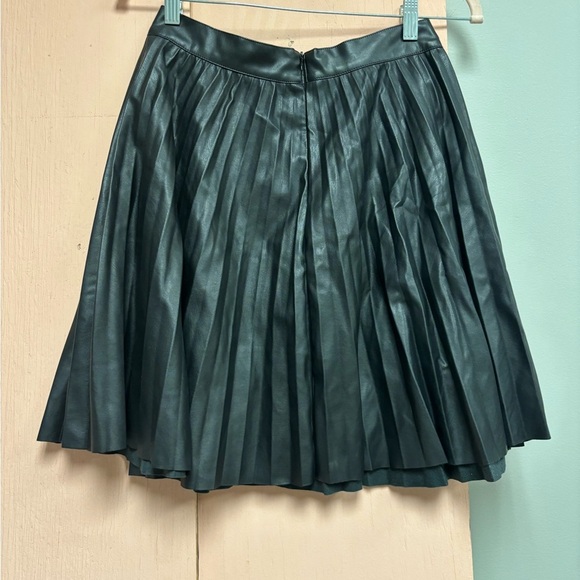 Pleated Leather Skirt - Picture 3 of 4